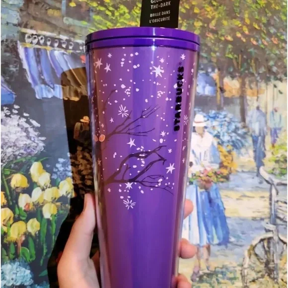 Starbucks Halloween Fall 2022 Glow In The Dark Purple Eyes Stars Tumbler  Cup!